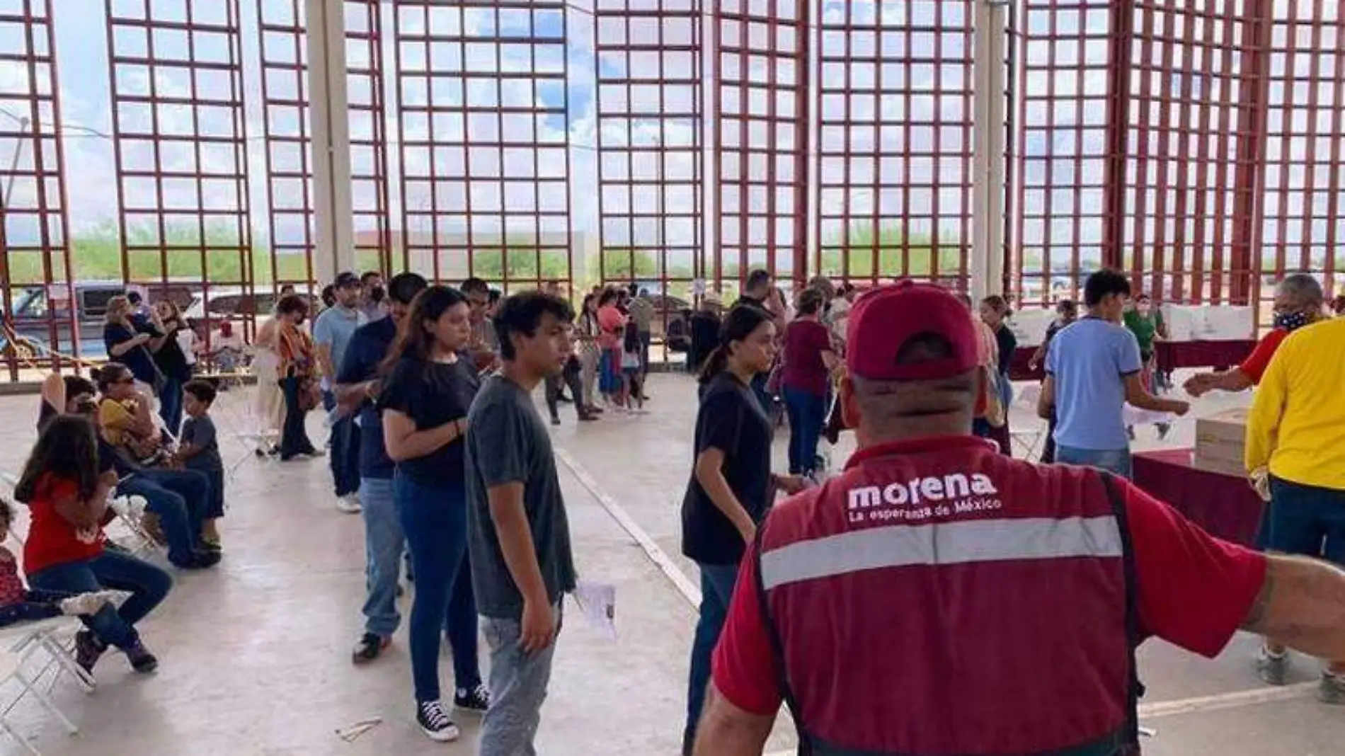 Morena de inicio con encuestas para elegir a su candidato